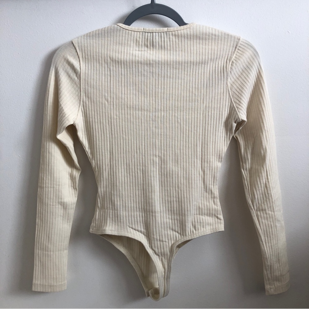 MISSGUIDED Cream Ribbed Bodysuit XS/S - Picture 2 of 4